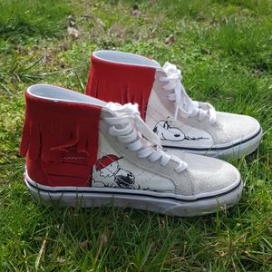 Women's Size 5 Hightop Snoopy Vans